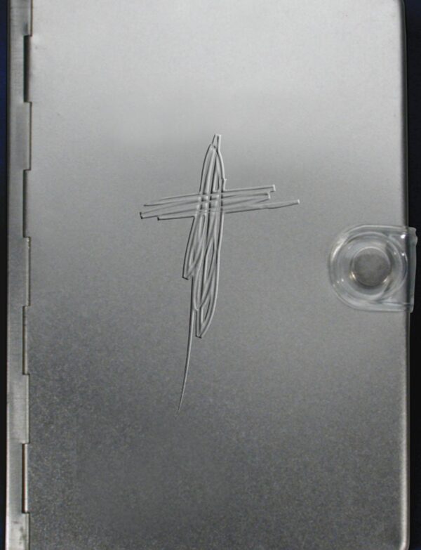BIBLIA METAL NTV, CRUZ: METAL BIBLE NTV, CROSS